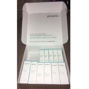 Proactiv Skincare Set